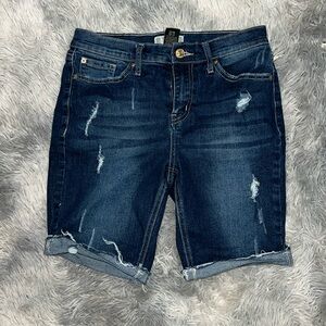 ♥️ Size 3 shorts